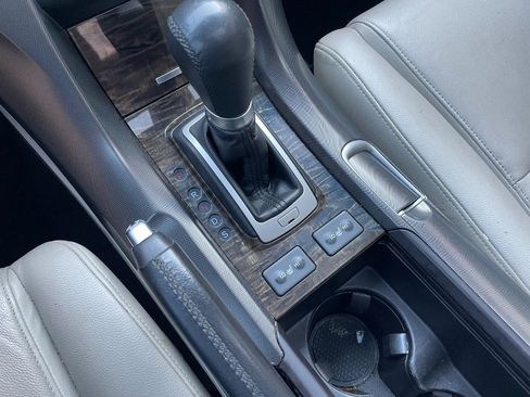 Used 2012 Acura TL FWD image 40