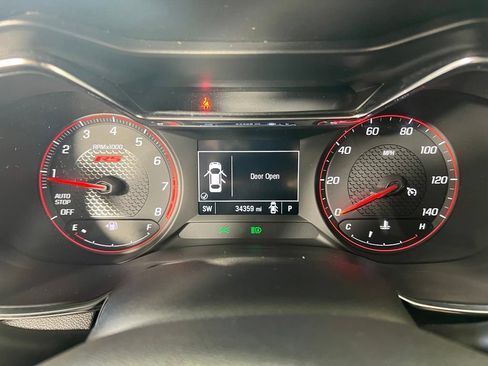 Used 2023 Chevrolet TrailBlazer RS w/ Convenience Package FWD image 25