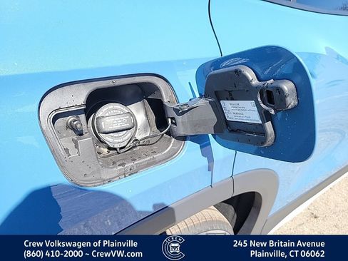 New 2026 Volkswagen Tiguan SE AWD/4WD image 32