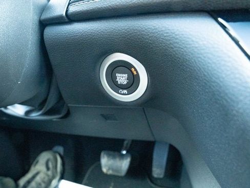 New 2026 Chrysler Pacifica Select image 20