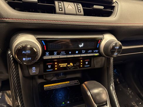 Used 2021 Toyota RAV4 XSE image 39