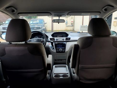 Used 2014 Honda Odyssey EX image 25