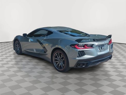 Used 2024 Chevrolet Corvette Stingray Preferred Cpe w/ Z51 Performance Package RWD image 9
