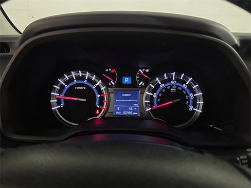 Used 2019 Toyota 4Runner SR5 image 11