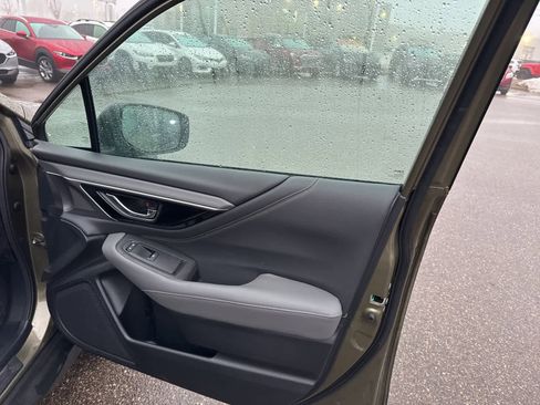 Used 2023 Subaru Outback Onyx Edition w/ Popular Package #2 image 21