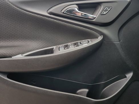 Used 2024 Chevrolet Malibu LT image 24