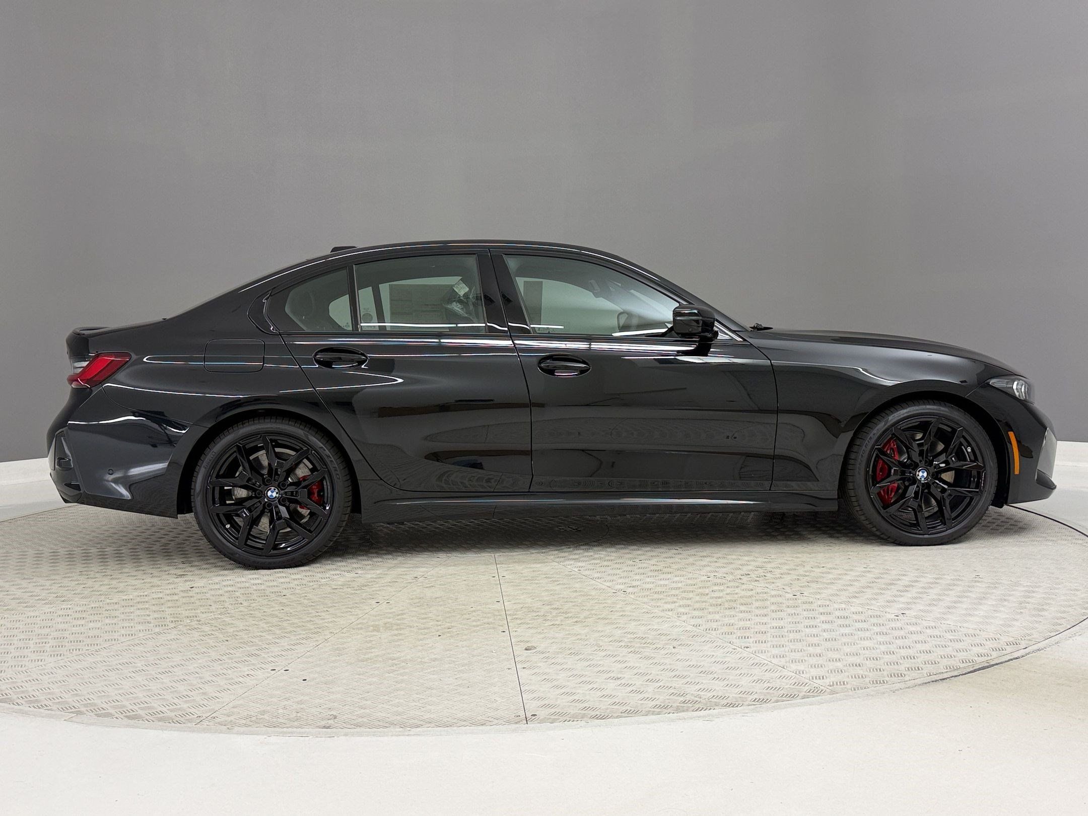 New 2026 BMW 330i Sedan w/ M Sport Package RWD image 8