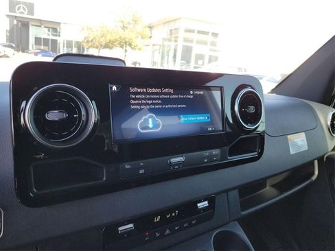 New 2025 Mercedes-Benz Sprinter 2500 image 11