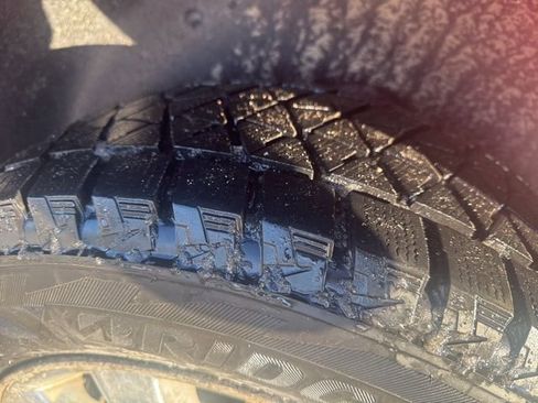 Used 2010 Ford Edge Limited image 23