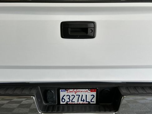 Used 2018 Chevrolet Silverado 1500 LT image 45