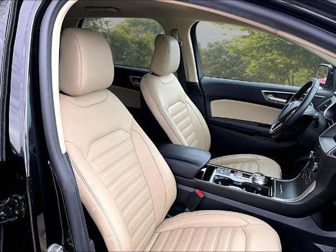 Certified 2020 Ford Edge SEL FWD image 7