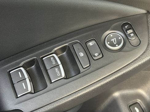 Used 2022 Honda Accord Sport image 14