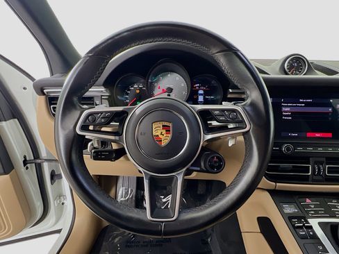 Used 2020 Porsche Macan S image 11