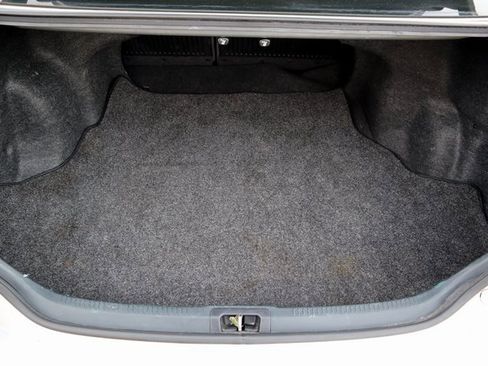 Used 2017 Toyota Camry SE image 20