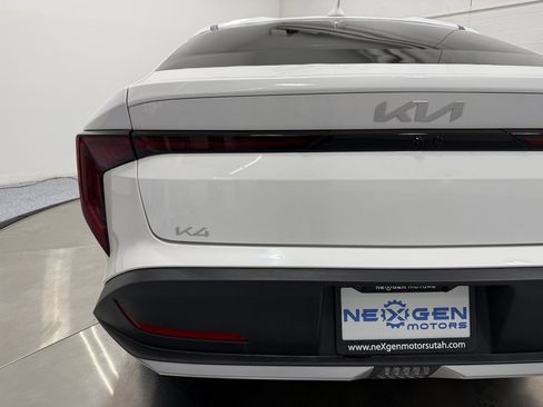 Used 2025 Kia K4 EX image 52