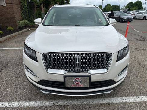 Used 2019 Lincoln MKC Premiere FWD image 3