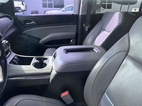 Used 2018 Chevrolet Tahoe LT RWD image 11