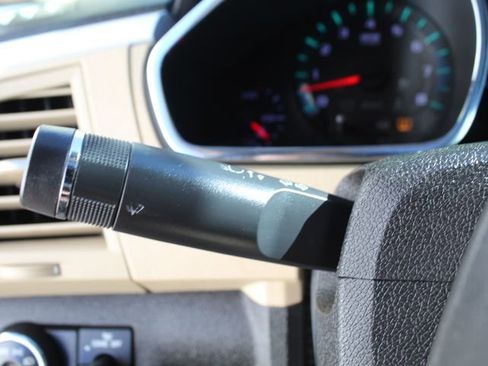 Used 2012 Chevrolet Traverse LTZ image 19