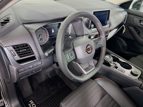 New 2026 Nissan Rogue SV AWD/4WD image 7