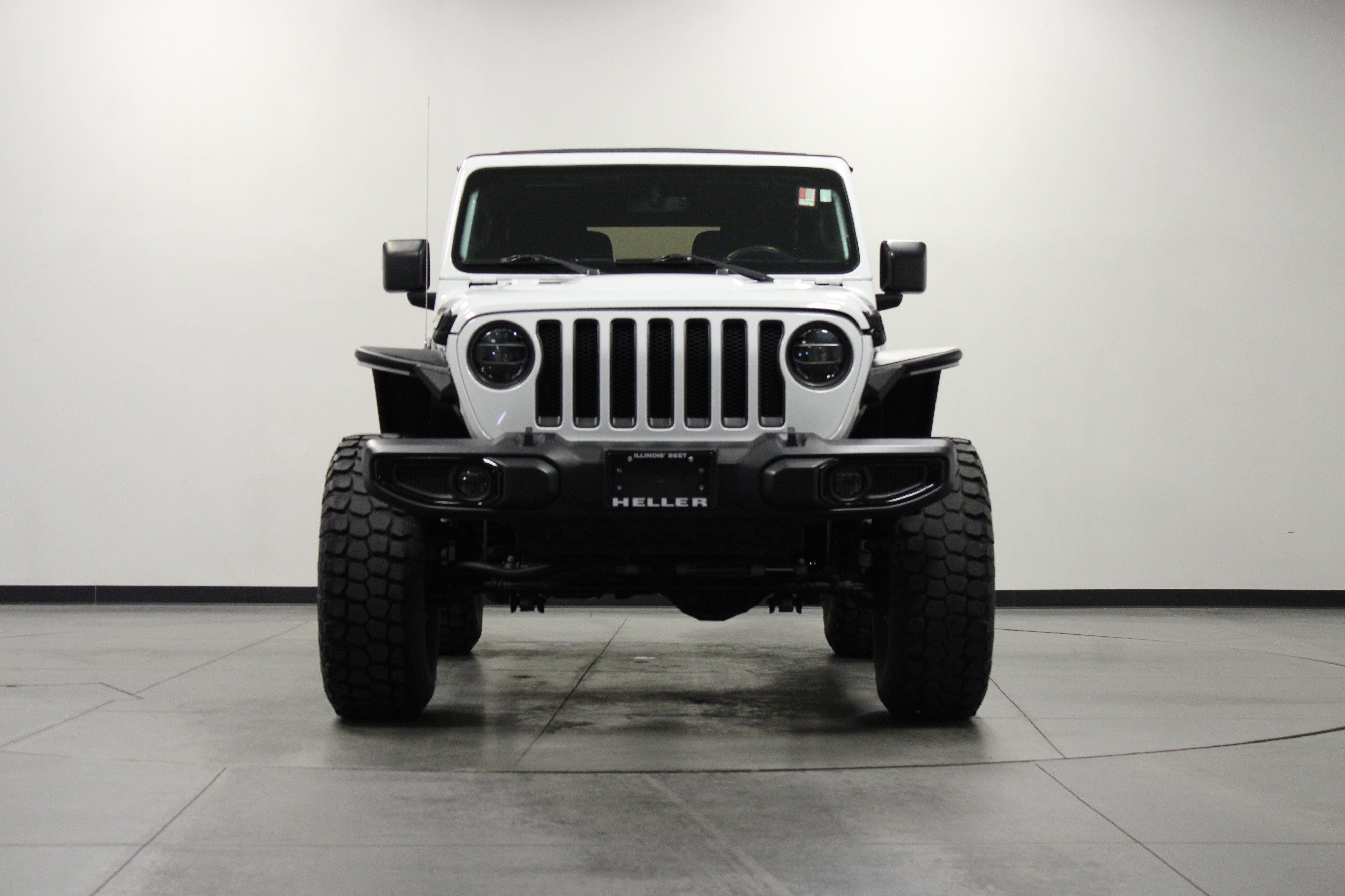 Used 2018 Jeep Wrangler Rubicon AWD/4WD image 9