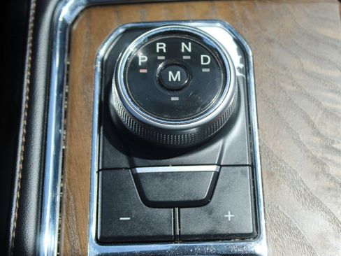 Used 2019 Ford Expedition Max Platinum AWD/4WD image 39