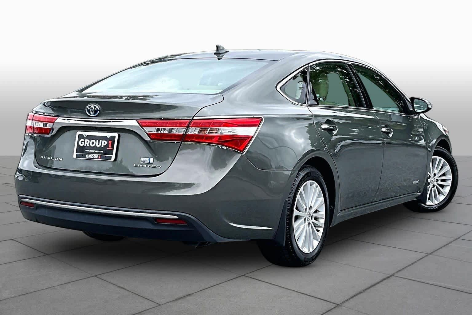 Used 2014 Toyota Avalon Limited FWD image 13