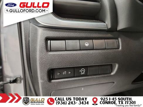 Used 2023 Nissan Rogue SV image 19