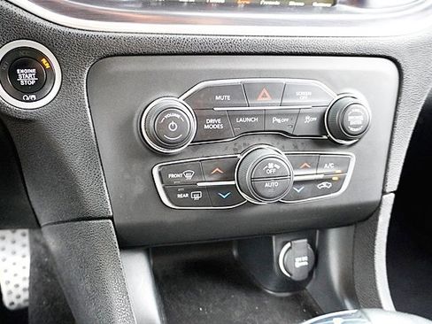 Used 2019 Dodge Charger Scat Pack w/ Stars & Stripes Edition image 28