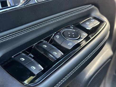 New 2026 Lincoln Corsair Premiere FWD image 36