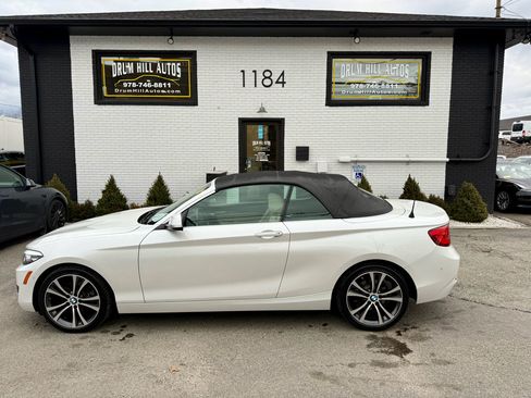 Used 2018 BMW 230i xDrive Convertible w/ Premium Package image 3