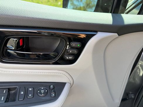 Used 2024 Honda Odyssey Elite image 12