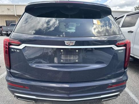 Used 2024 Cadillac XT6 Premium Luxury w/ Technology Package FWD image 15
