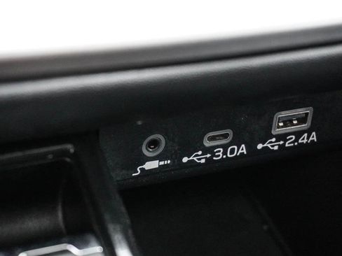 Used 2024 Subaru Outback Limited image 38