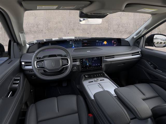 New 2026 Lincoln Navigator Reserve AWD/4WD image 9