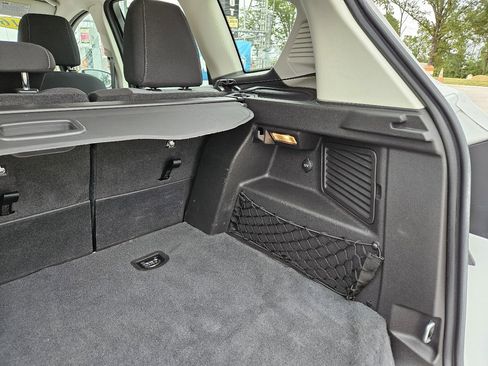 Used 2017 Ford C-MAX SE image 23