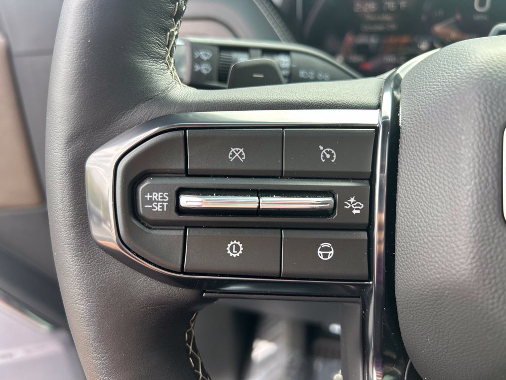 Certified 2026 GMC Yukon Denali Ultimate AWD/4WD image 26