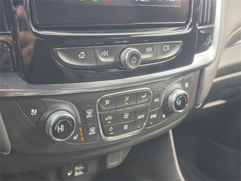 Certified 2023 Chevrolet Traverse Premier w/ LPO, Floor Liner Package image 30