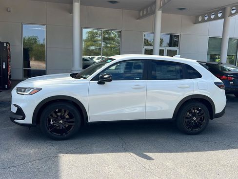 New 2026 Honda HR-V Sport image 3