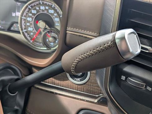 Used 2020 RAM 3500 Limited AWD/4WD image 12