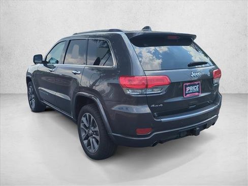 Used 2018 Jeep Grand Cherokee Overland AWD/4WD image 8
