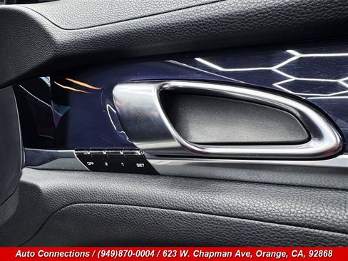 Used 2012 Porsche Panamera image 28