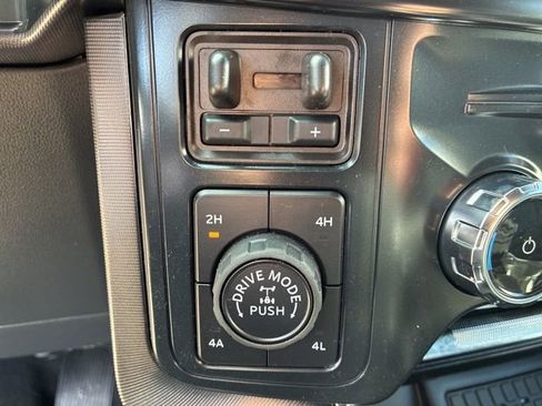 New 2025 Ford F150 Platinum image 39
