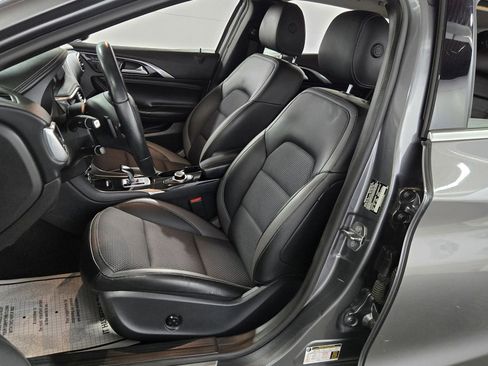 Used 2018 INFINITI QX30 AWD image 24