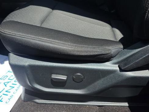 Used 2020 Ford Expedition XLT RWD image 11
