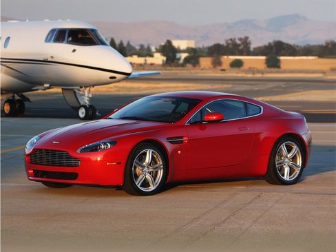 Used 2009 Aston Martin V8 Vantage Coupe RWD image 1