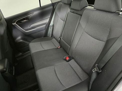 Used 2021 Toyota RAV4 XLE w/ Convenience Package AWD/4WD image 19