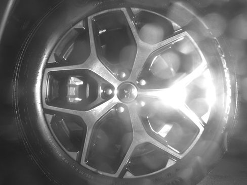 Used 2025 Jeep Compass Limited AWD/4WD image 11
