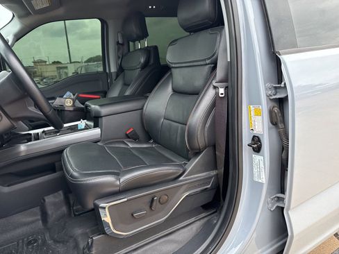 Used 2024 Ford F250 Lariat w/ Lariat Ultimate Package AWD/4WD image 13