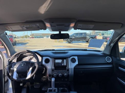 Used 2014 Toyota Tundra SR5 w/ SR5 Upgrade Package image 24