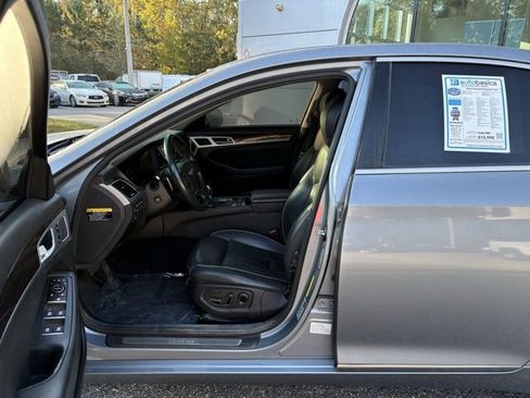 Used 2015 Hyundai Genesis 3.8 w/ Option Group 03 image 12